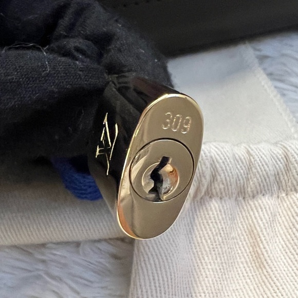 Authentic LOUIS VUITTON Alma BB in Damier Ebene - Picture 10 of 11